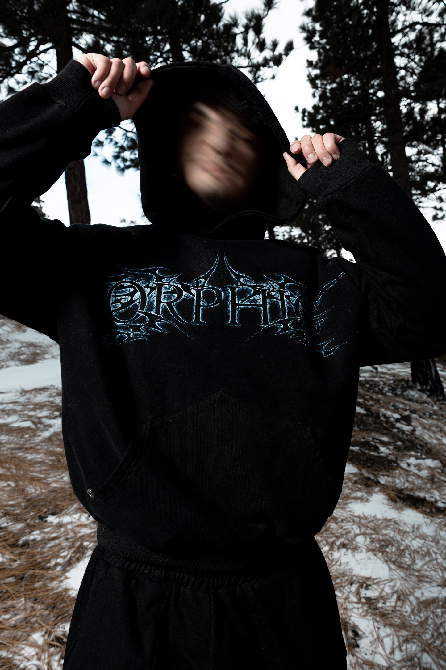 "ORB" PULLOVER